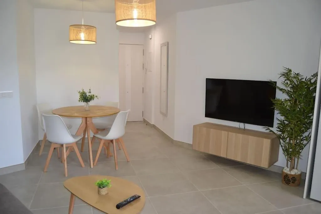 Fuengirola Beach & Terrace By Ele Apartments 0*,  Spain